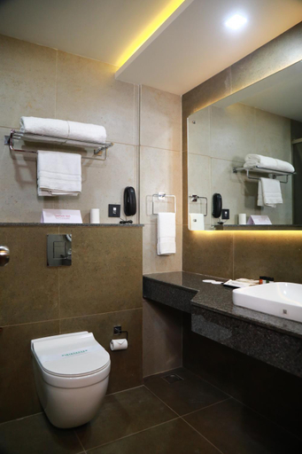 Bathroom 5, Lagoona Beach Resort, Thiruvananthapuram