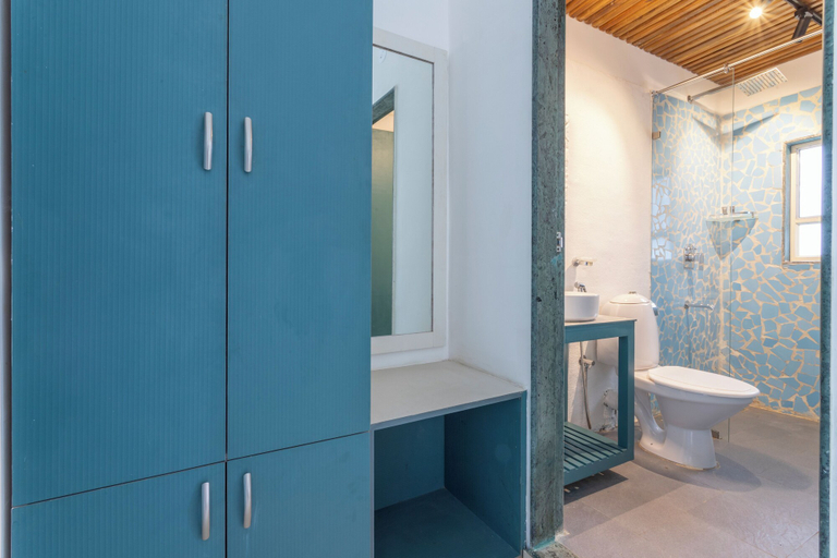 Bathroom 5, Stone Wood Hotel Amboli, Sindhudurg