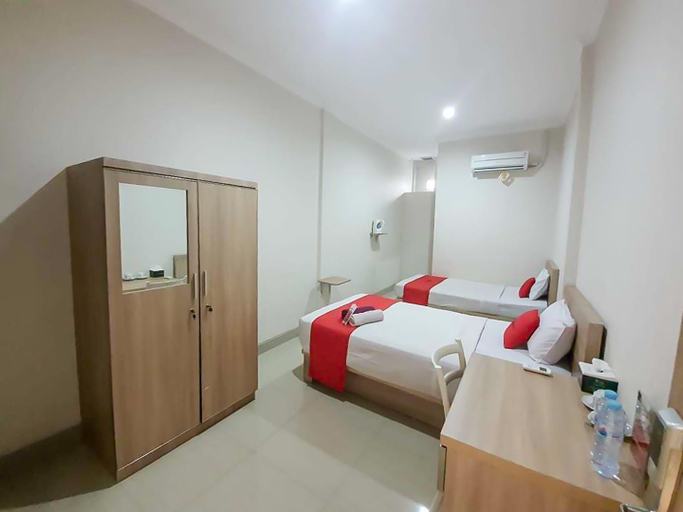 Bedroom 8