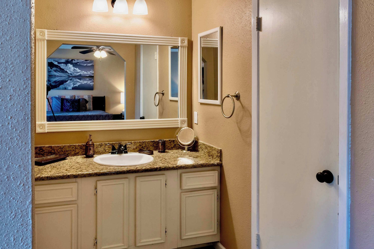 Bathroom 3, Katy Hideaway Charming 3 Bdr!, Houston