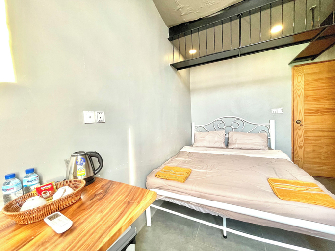 Bedroom 6