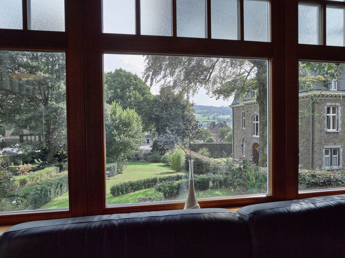Others 5, Stavelot Sauna & Garden Stay, Liège