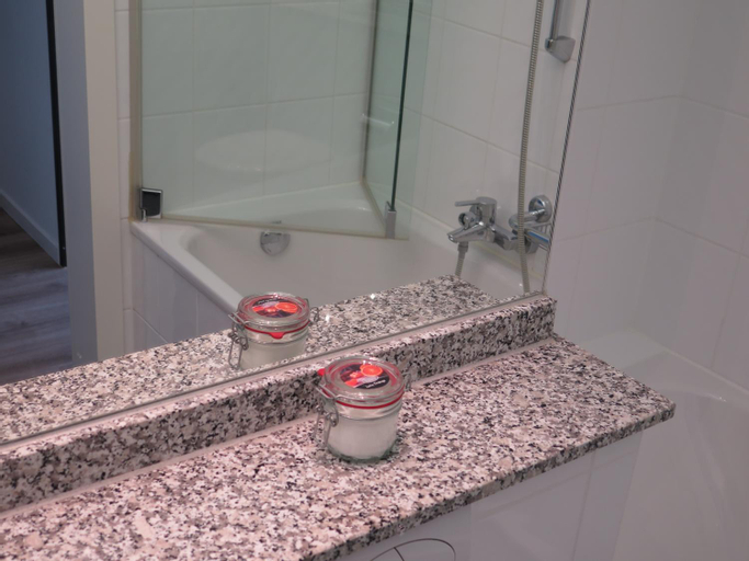 Swiss Seeblick Apartment mit Hotelanbindung, Interlaken