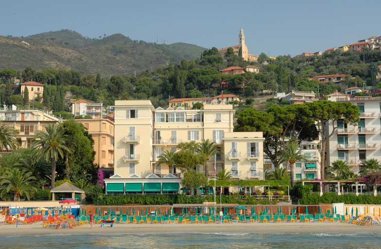 Exterior & Views 1, Hotel Beau Sejour, Savona