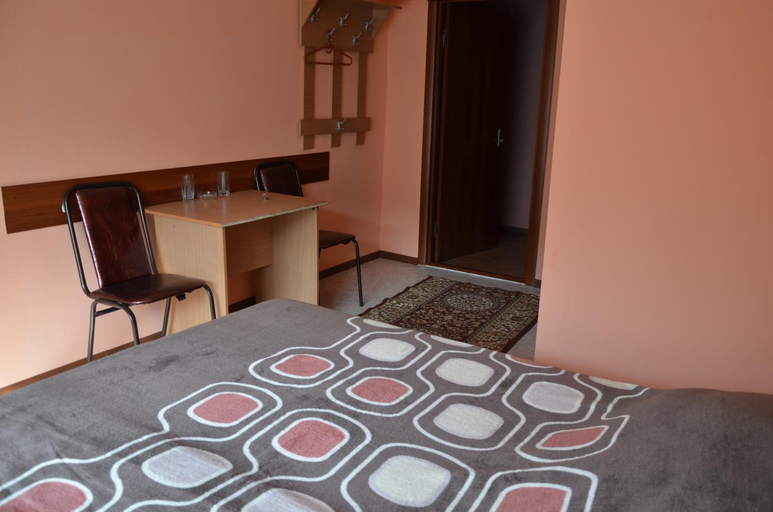 Others 3, Hotel Kezdesu, Almaty