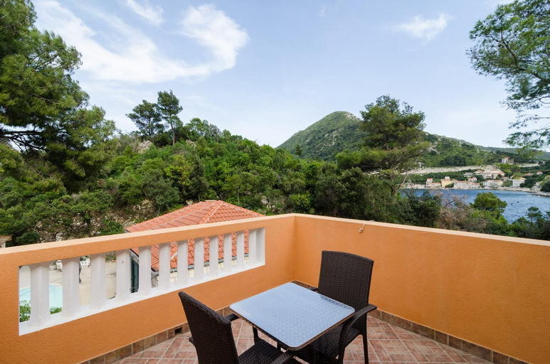 Others 4, Apartments Vinko Mljet- One-Bedroom Apartment with Terrace A5, Mljet