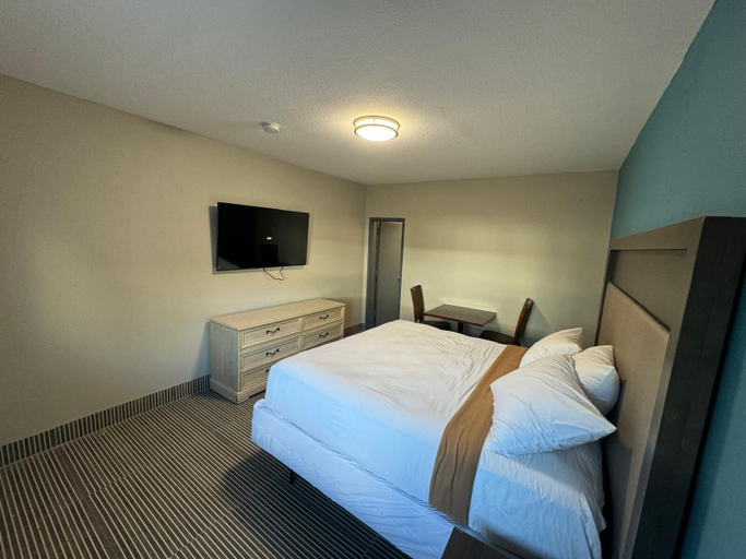 Bedroom 3, Essence Express Elizabeth EWR Airport, Union
