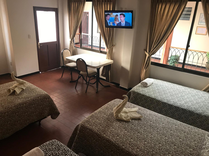 Others 5, Cittadella Hostal, Oropeza
