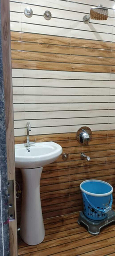 Bathroom 5, Hotel Royal Sagar By GRB, Sagar