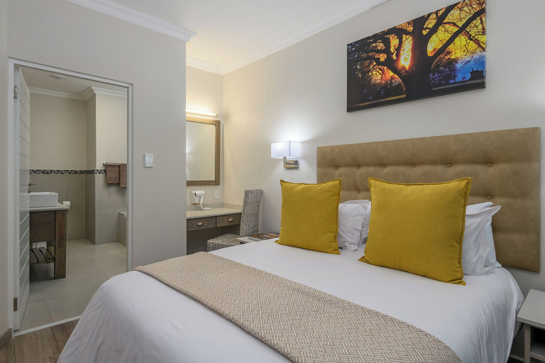 Bedroom 4, Cayley Mountain Resort, Uthukela