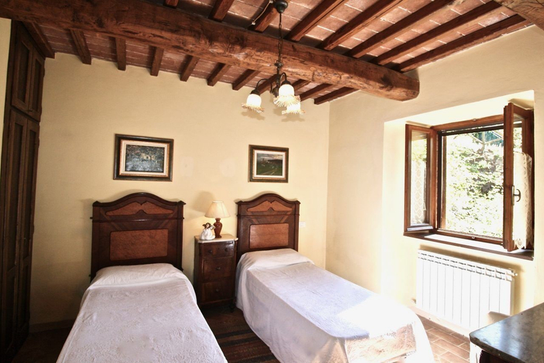 Bedroom 3, Villetta Capanna, Siena