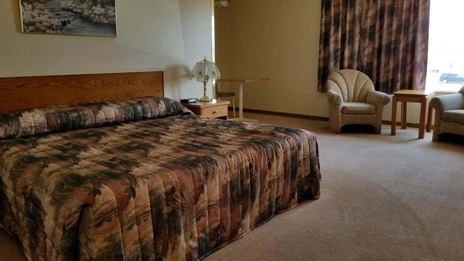 Bedroom 2, Western Budget Motel Cold Lake, Division No. 12