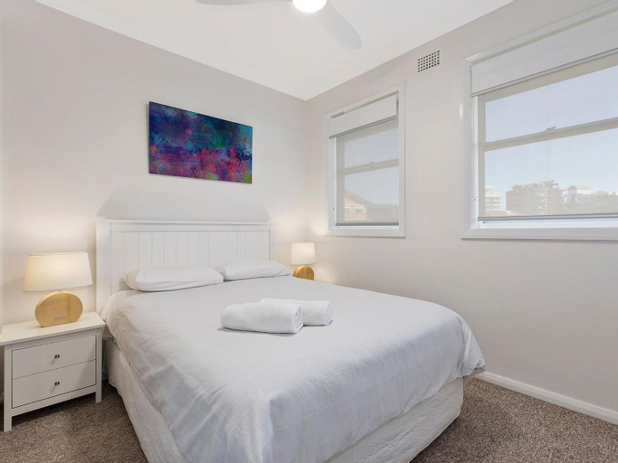 Bedroom 1, Blue Pacific Apartment 8, Wyong - South and West