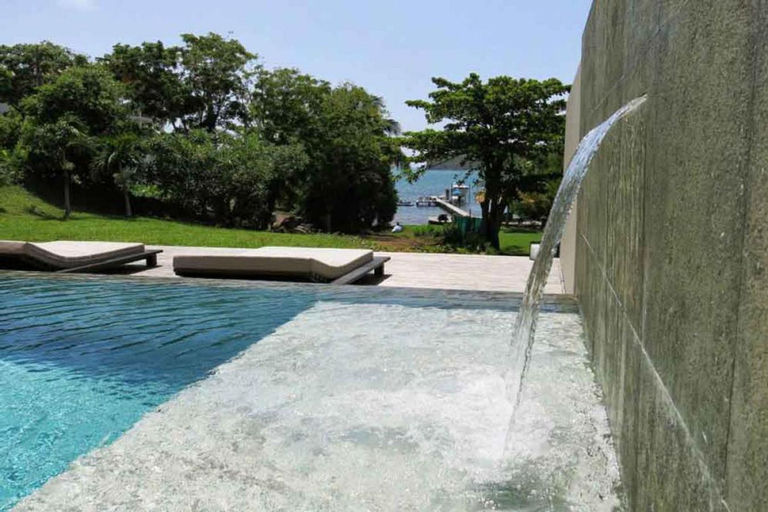 Swimming pool 4, Luxury waterfront villa MQFR08, Le Vauclin
