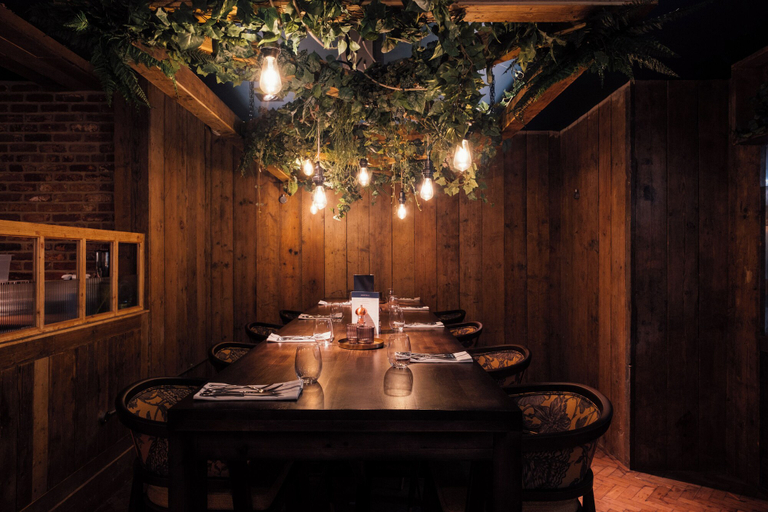 Food & Drinks 4, The Stroud Hotel, Gloucestershire