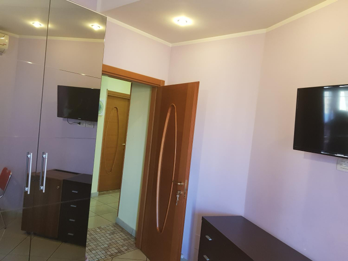 Bedroom 2, Alenic, Roma