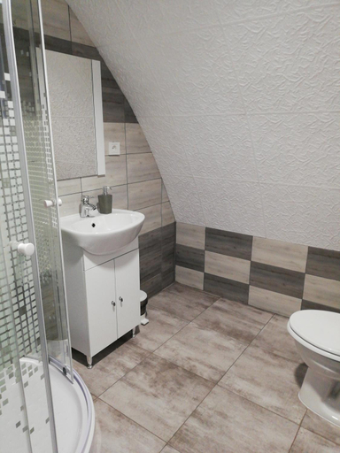 Bathroom 2, Hotel Hobby, Hunedoara
