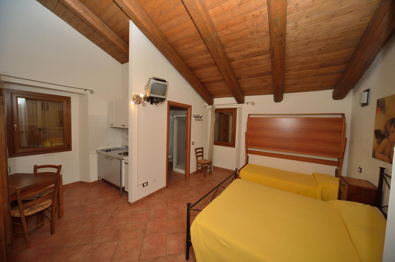 Others 4, Agriturismo Calderino, Ravenna