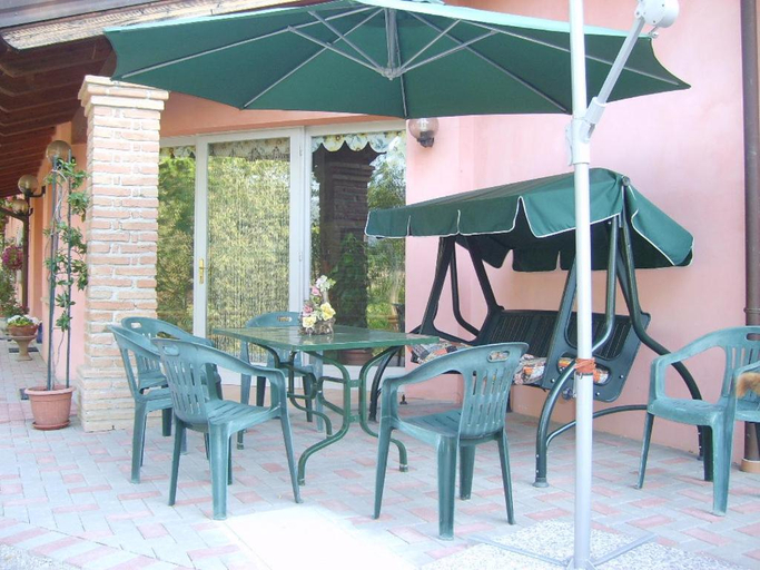 Others 2, B&B IL BOSCHETTO, Parma