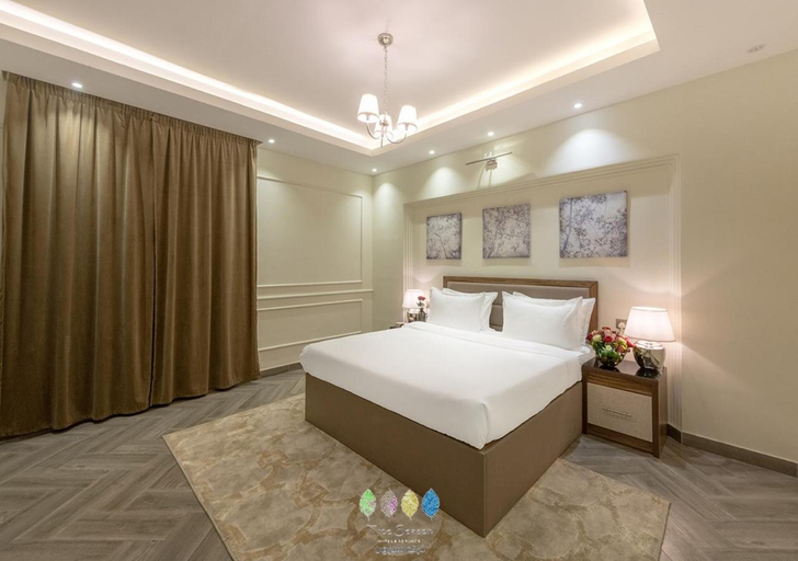 Others 4, فلل تري سيزون