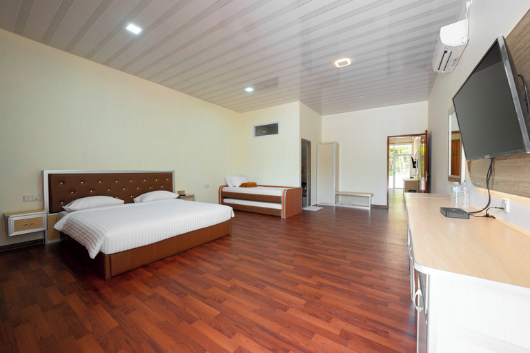 Bedroom 3, Kepri Coral Resort, Lingga