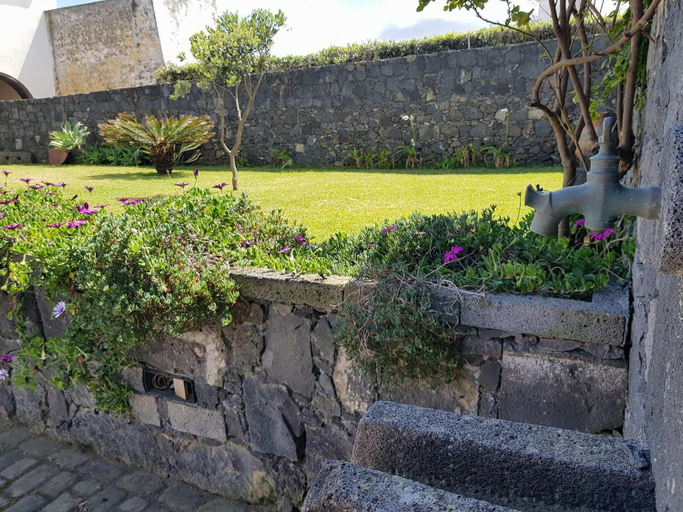 Others 4, Home Sweet Home, Ribeira Grande