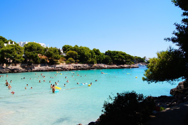 Others 4, Home D'or, Baleares