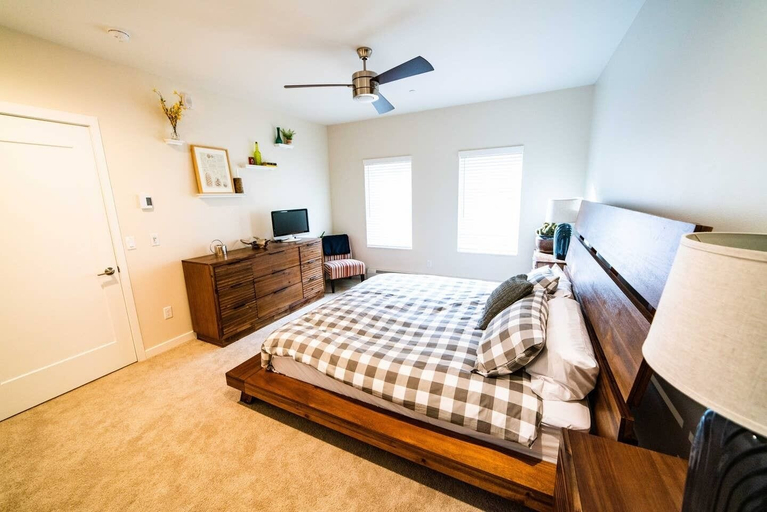 Bedroom 4, The Snowberry Sanctuary Lakefront Georgetown, Clear Creek