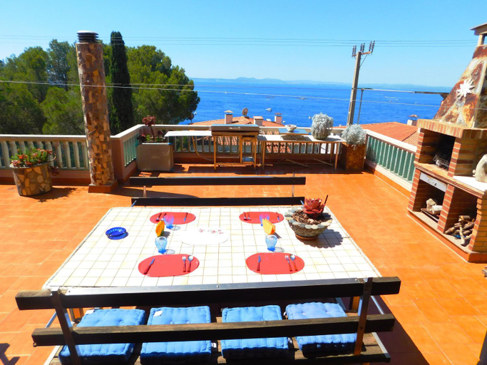 Food & Drinks 4, GMID IMMO Casa Canyelles, Girona