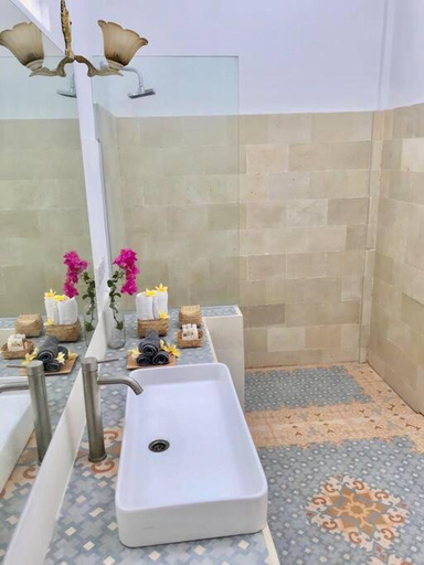 Bathroom 4, Villa Jalun, Badung