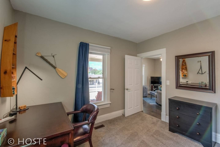 Others 5, 2BR Downtown Adventure Pikes Peak Views AC!, El Paso
