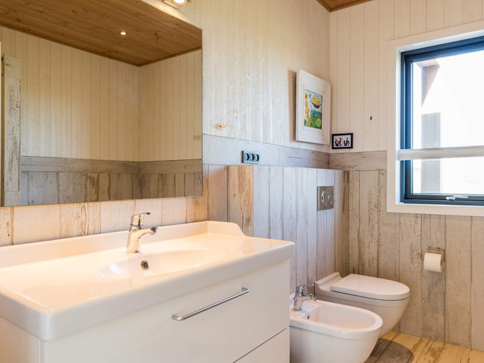 Bathroom 3, Holiday Home in Blokhus, Jammerbugt
