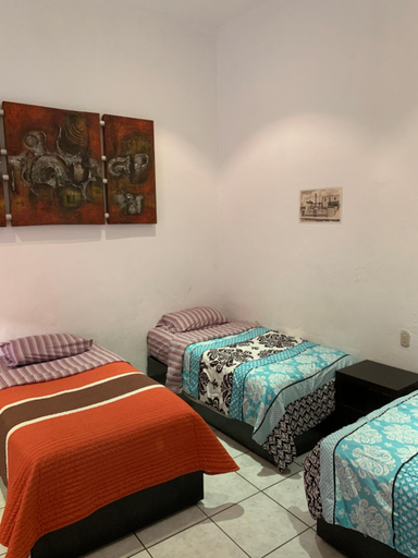 Bedroom 2, Hotel Cuauhtemoc, Querétaro