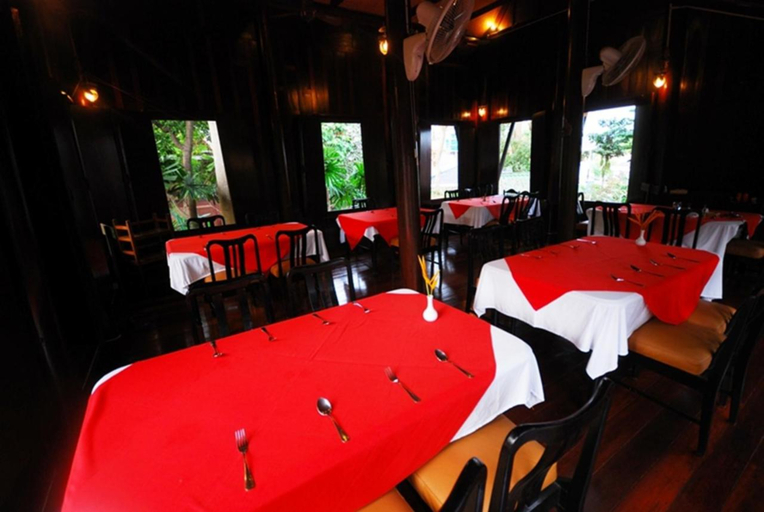 Food & Drinks 5, Sugar Hut Resort, Pattaya