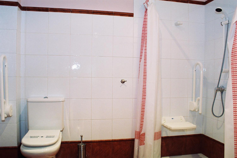 Bathroom 4, Hotel Conventin, Asturias