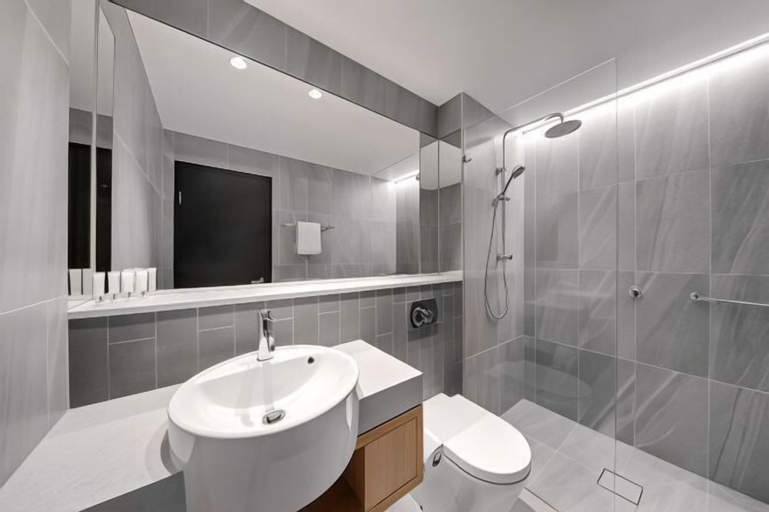 Bathroom 19