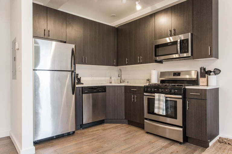 Others 4, Juniper Mist - Modern 1 Bdr in Downtown, Cook