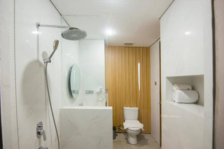 Bathroom 3
