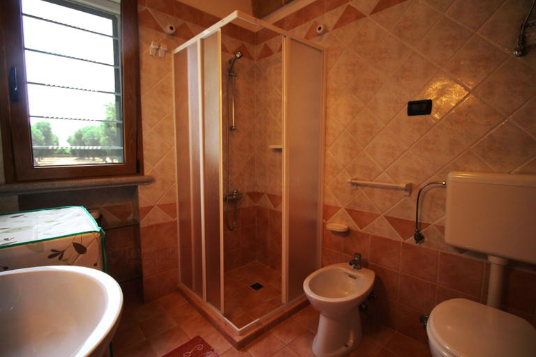 Bathroom 4, Cupa Private House, Lecce