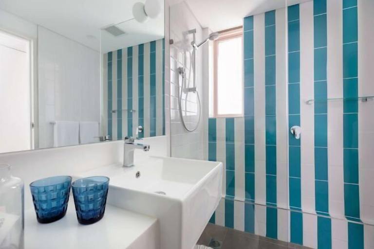 Bathroom 9