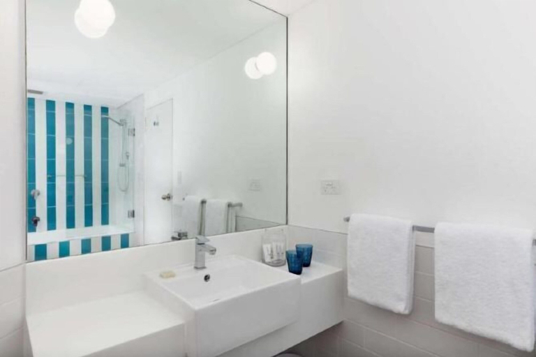 Bathroom 12