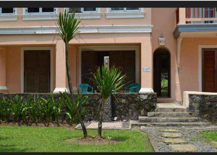 Lippo Carita Beach Utara Condo Noah, Serang