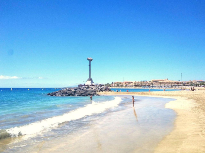 Others 4, PORT ROYAL APARTMENTS, Heated pool, Speed WiFi, Terrace, Santa Cruz de Tenerife