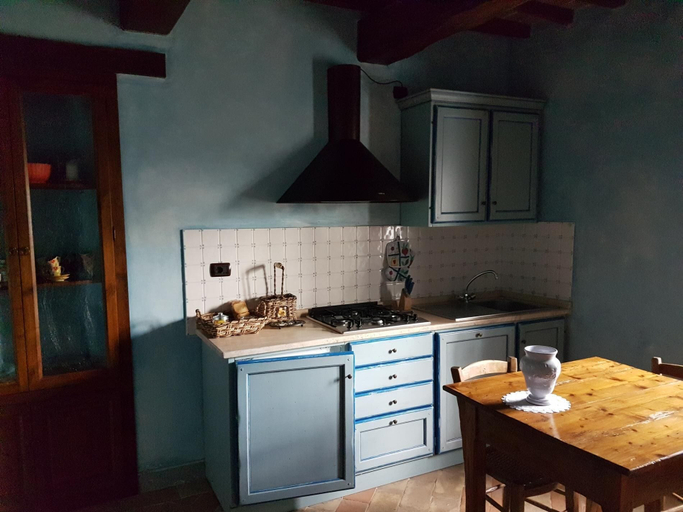 Others 5, Villa Cardellini, Perugia