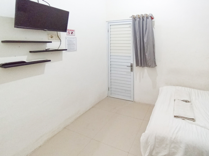 Bedroom 16
