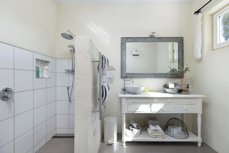 Bathroom 2, French Fields NZ, Marlborough