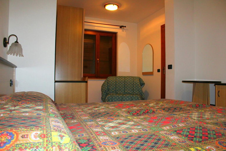 Bedroom 2, albergo ristorante le fontane, Brescia