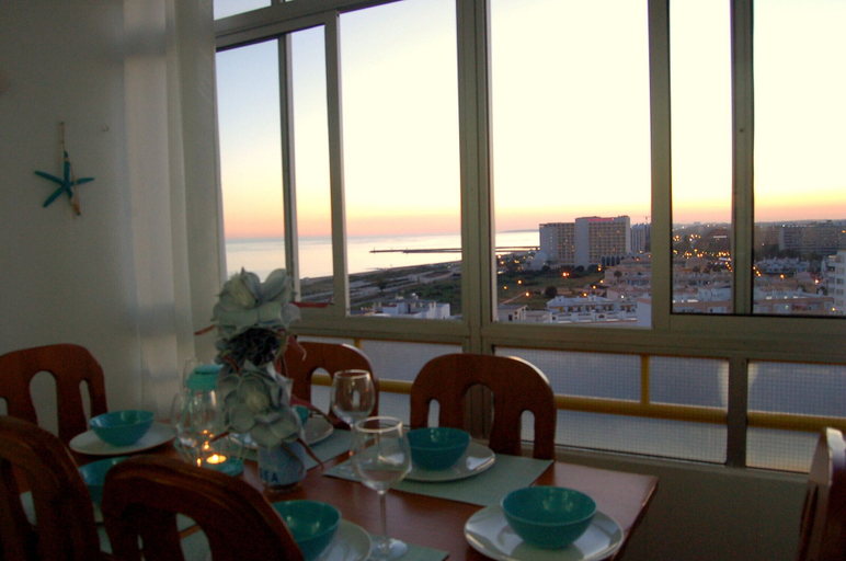 Food & Drinks, Miravila sea View em Quarteira T1, Loulé