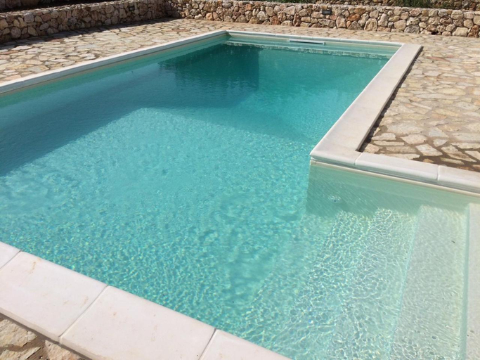 Others 4, Villa Limone, Trapani