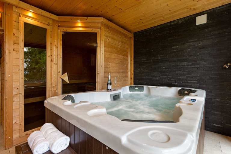 Bathroom 3, Chalet Teremok - Hot Tub & Sauna - Great for Families, Martigny